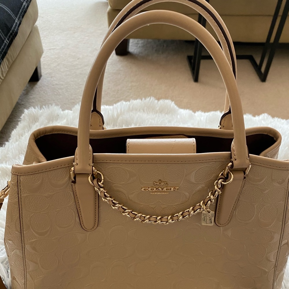 SOLD on MECARI Coach Margot Carry All